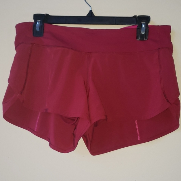 EUC Lululemon Shorts 2.5" - Picture 2 of 4